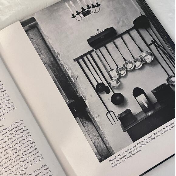 Vintage COLONIAL WILLIAMSBURG Its Buildings and Gardens First Edition - 1949 - Picture 11 of 14